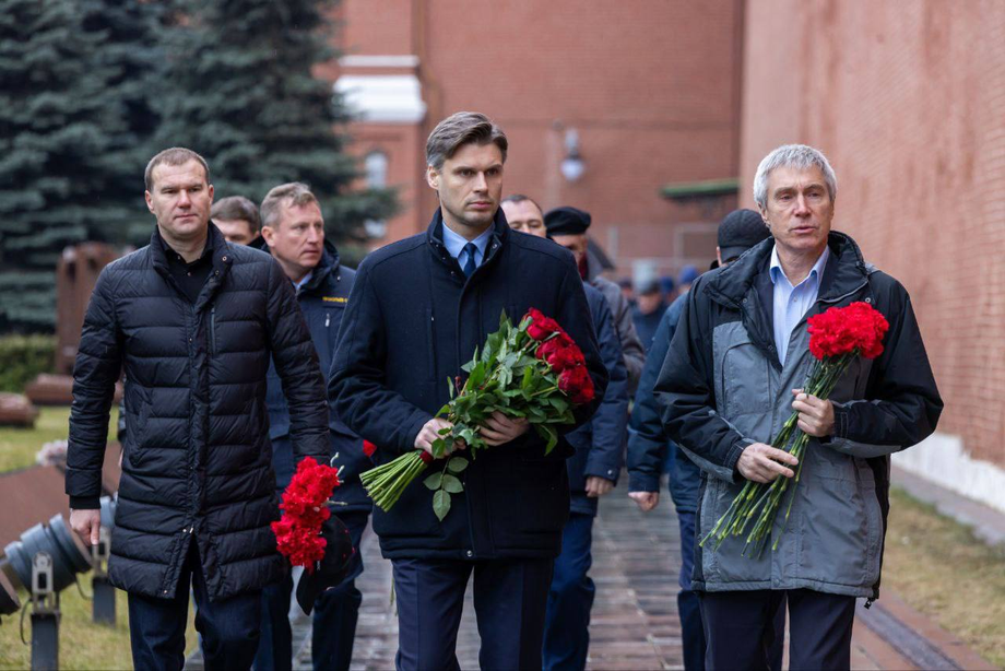 delegation of the Roscosmos State Corporation, Dmitry Bakanov