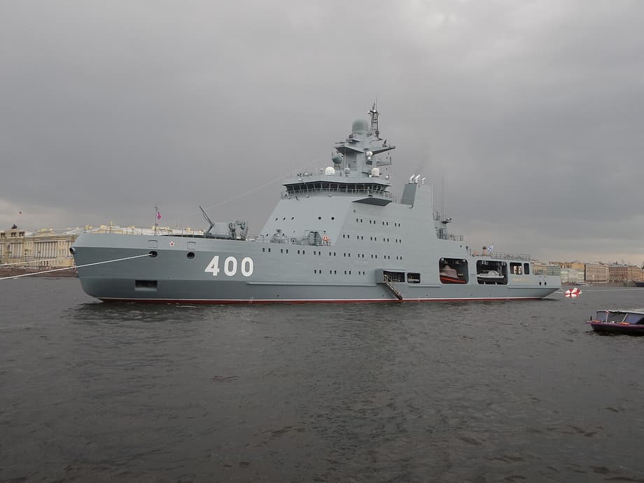 Головной корабль&nbsp;проекта 23350 «Иван Папанин»&nbsp;