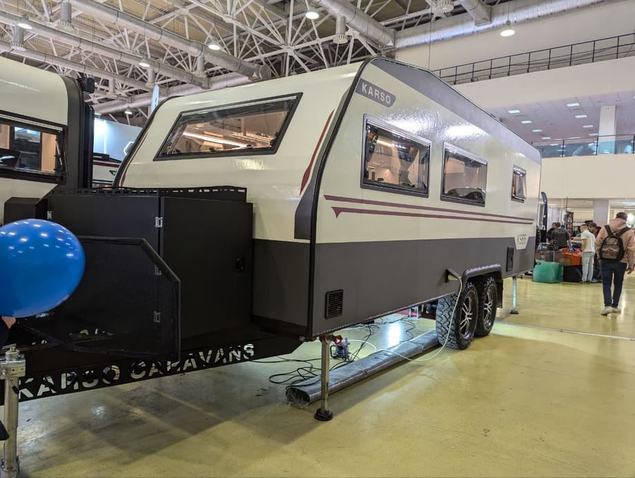 Жилой прицеп KS66, вид снаружи