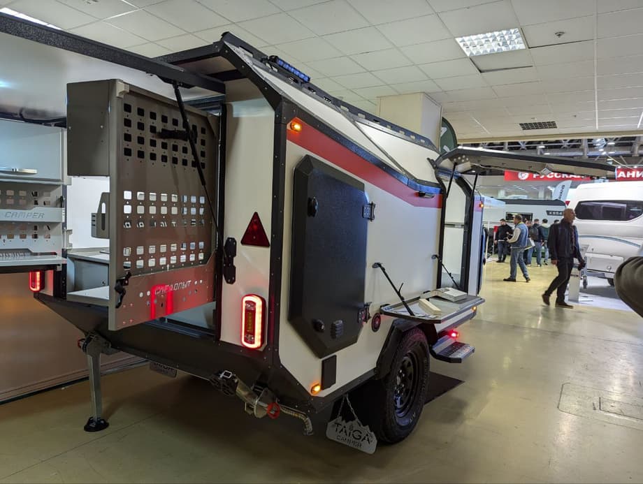  Экспедиционный кемпер «Следопыт»