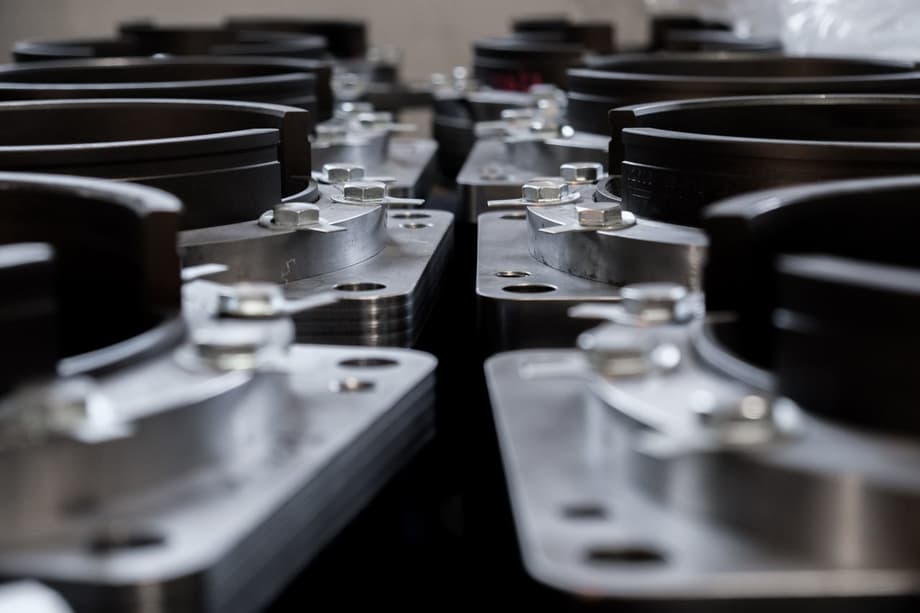 Втулки цилиндров двигателя