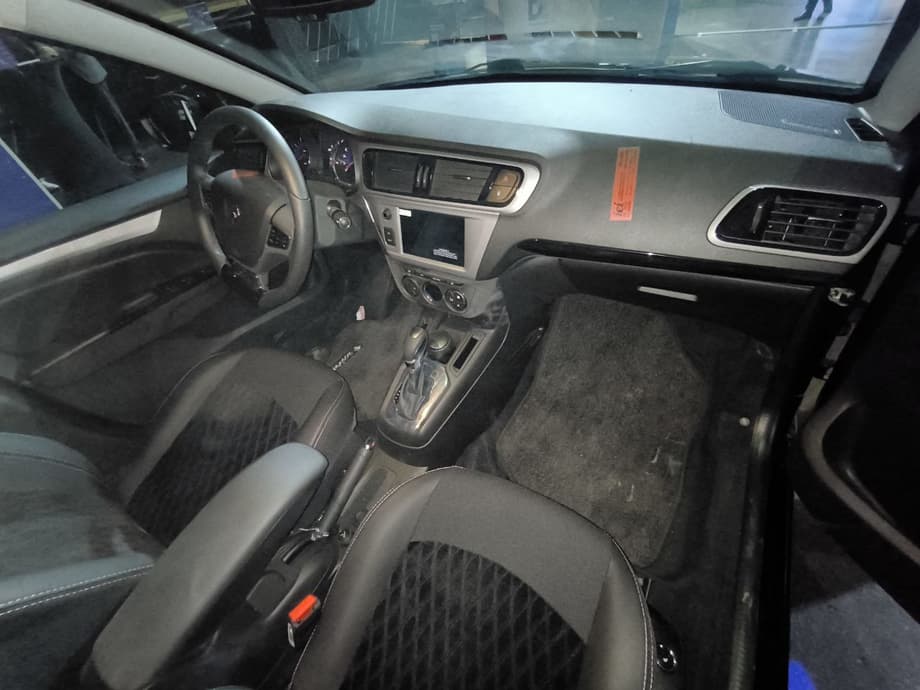 Iran Khodro Tara 2025, interior view