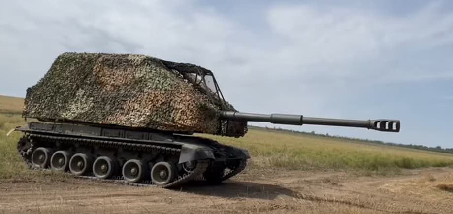 САУ «Мста-СМ» с «Царь-Мангалом»