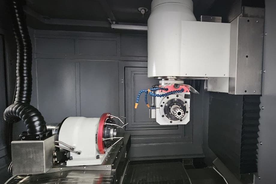 Приобретение, доставку, установку, монтаж, пусконаладочные работы семи новых объектов для завода планируется почти полностью закончить до 31 декабря 2024 года