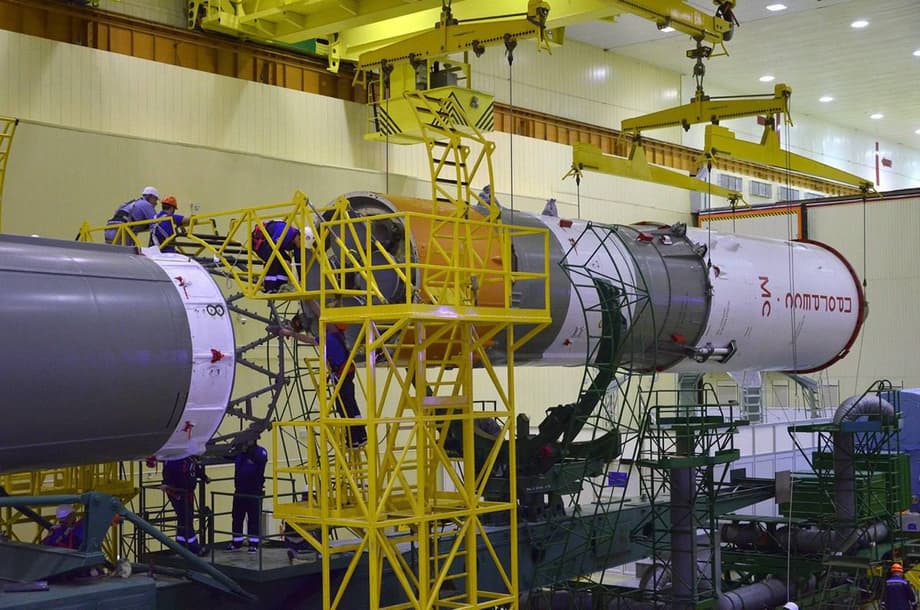 Комплект для запуска собирается на территории монтажно-испытательного корпуса<br>