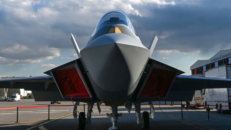 Многоцелевой турецкий истребитель пятого поколения Kaan