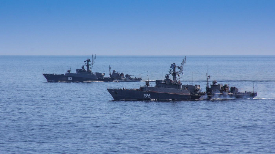 «Брест» и «Снежногорск» – малые противолодочные корабли проекта 1124М