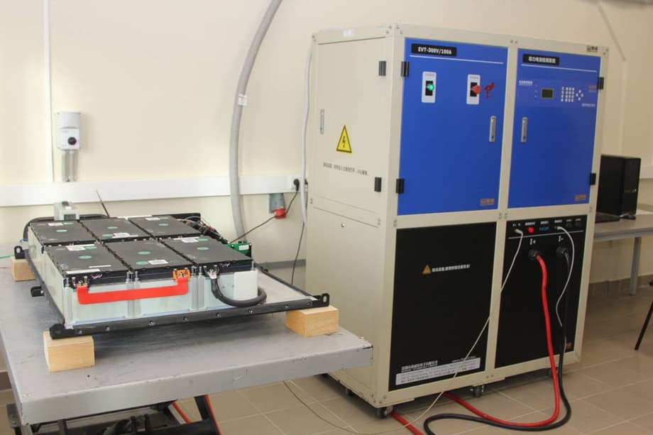 Тяговая батарея