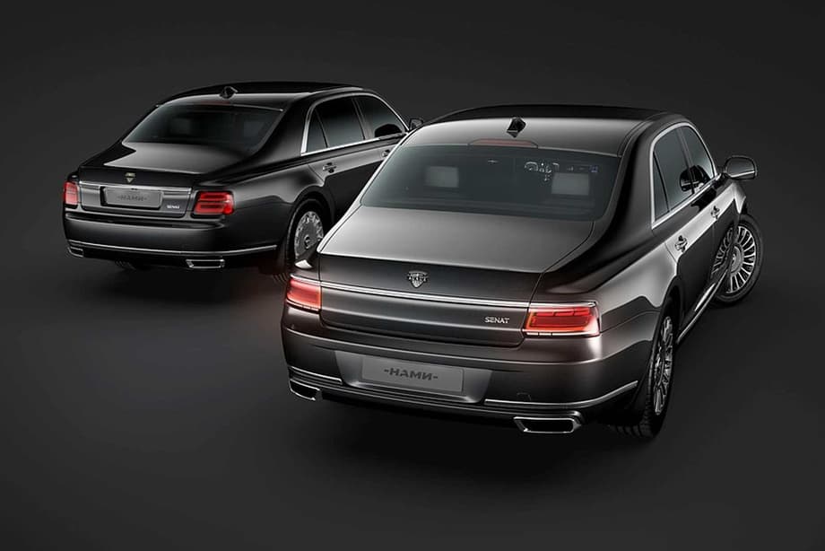 Pre-restyling (left) and restyling (right) Aurus cars<br>