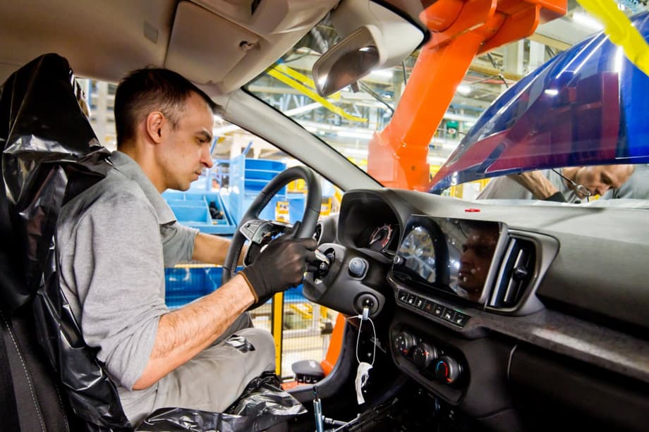 АвтоВАЗ освоил производство 1000 новых компонентов Lada Iskra