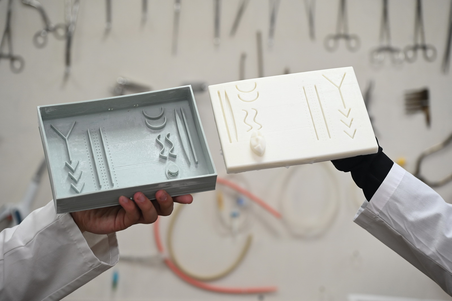 Модель тренажера для отработки навыков наложения кожных швов на различные виды ран