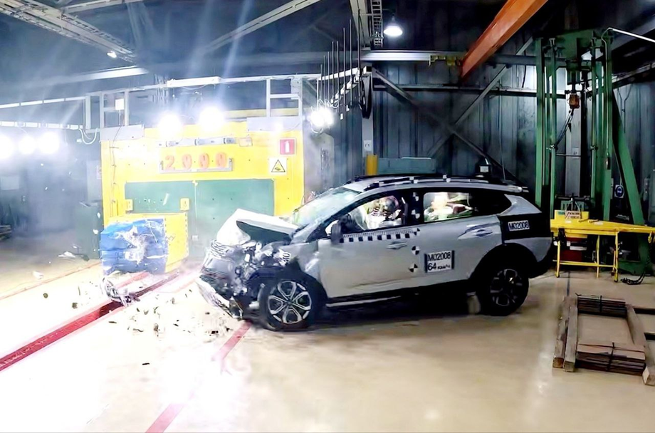 АвтоВАЗ впервые опубликовал результаты краш-тестов Lada Iskra