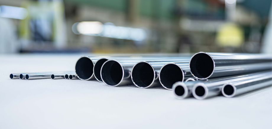 Уникальное производство титановых труб для авиации запустили на Чепецком механическом заводе