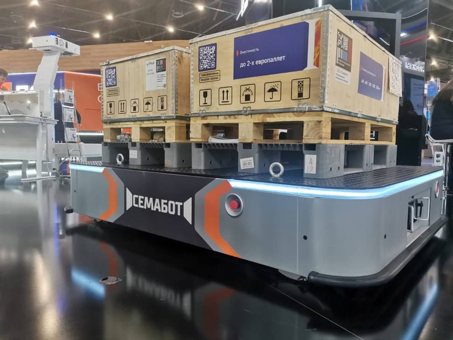 "Syomabot" mobile robot