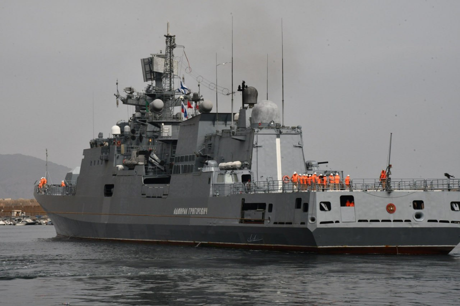 Фрегат Черноморского флота «Адмирал Григорович» проекта 11356