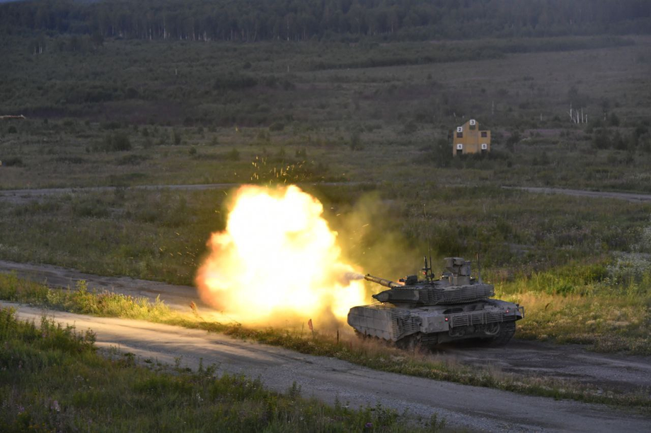 Т-90М на полигоне