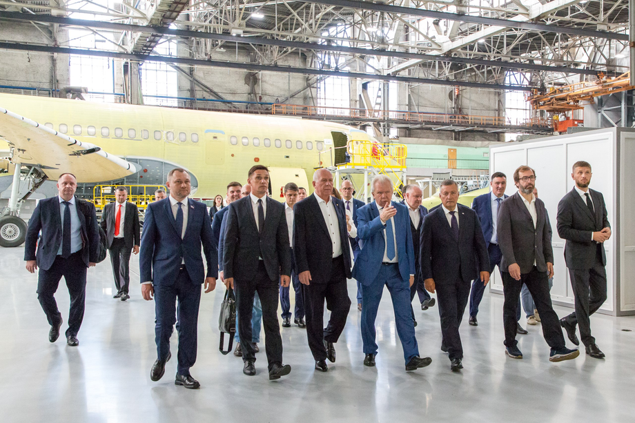 Сергей Чемезов посетил с рабочим визитом филиал ПАО «Яковлев» – Иркутский авиационный завод