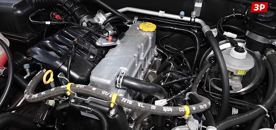 Кадр из видеообзора Lada Niva Travel