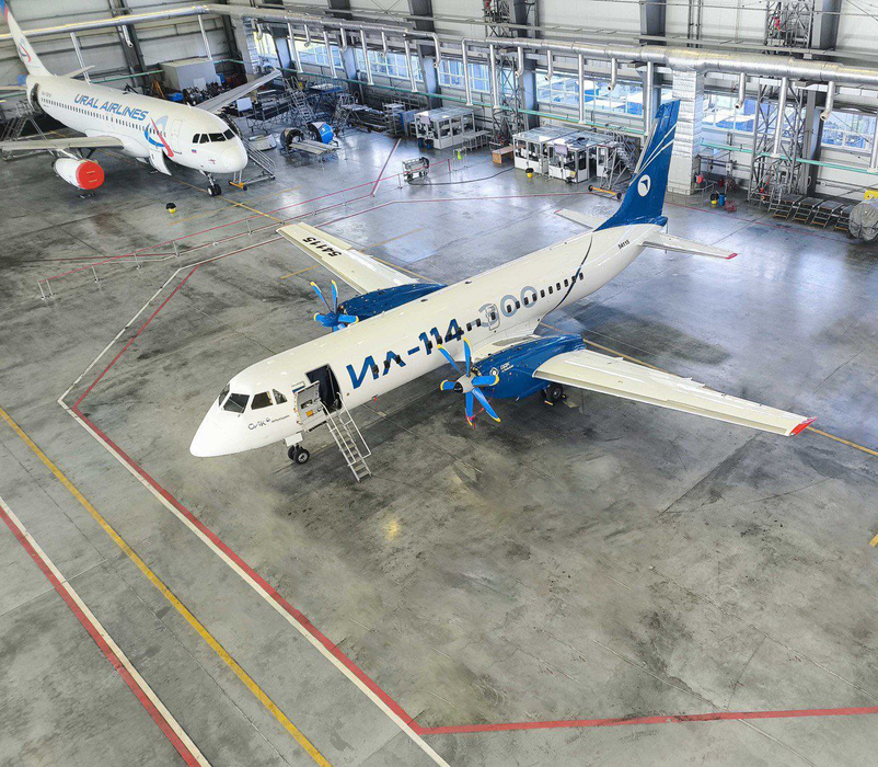 &nbsp;Ил-114-300