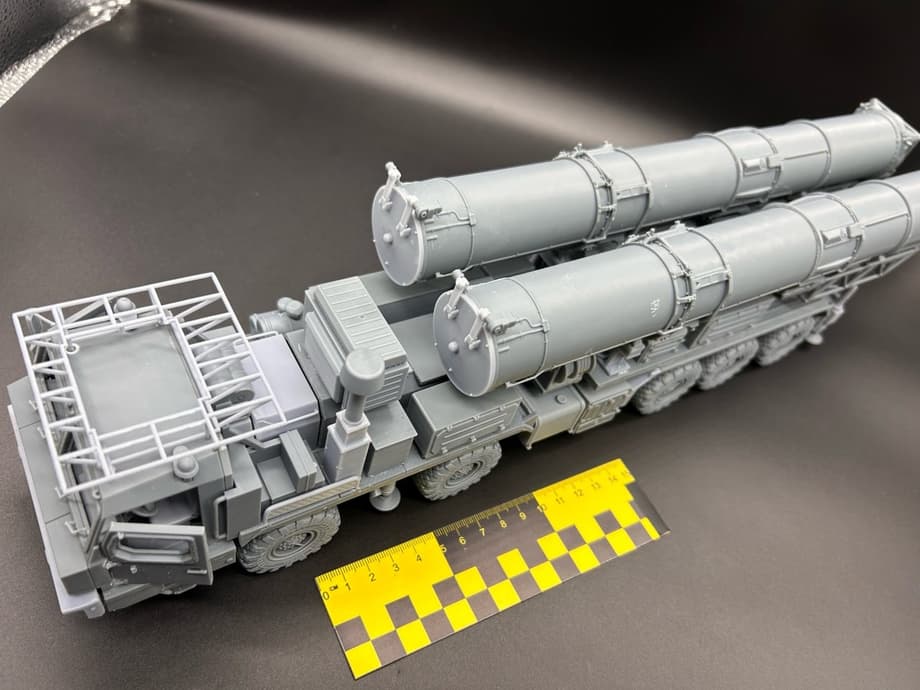 Детальный макет новейшего ЗРК С-500 «Прометей