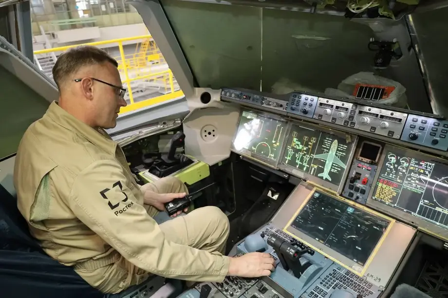 Кабина&nbsp;полностью импортозамещённого самолёта МС-21-310