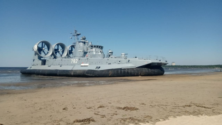 корабль на воздушной подушке «Мордовия»