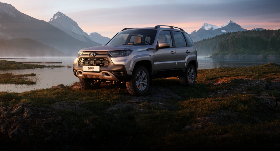 Lada Niva Travel