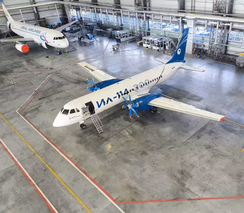 Ил-114-300
