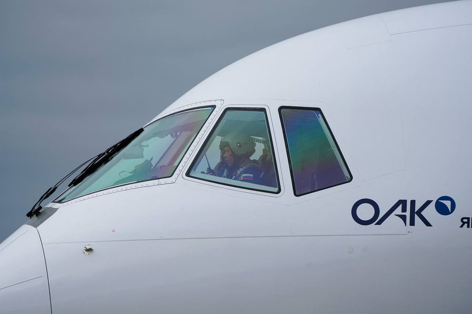 кабина пилотов самолёта&nbsp;МС-21