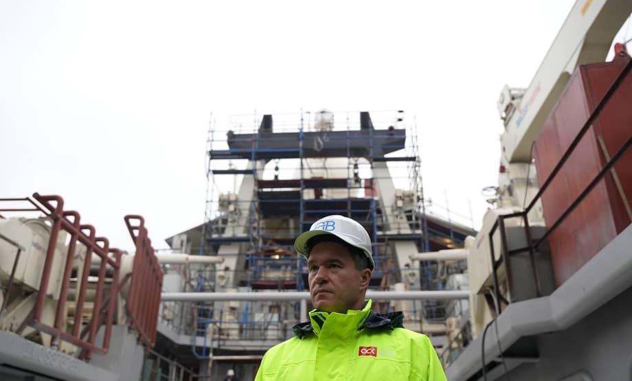 Preparación del buque "Kapitan Geller" para las pruebas de mar