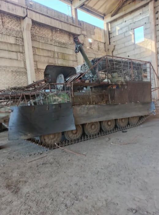 MT-LB with a turret from the Nona-S howitzer