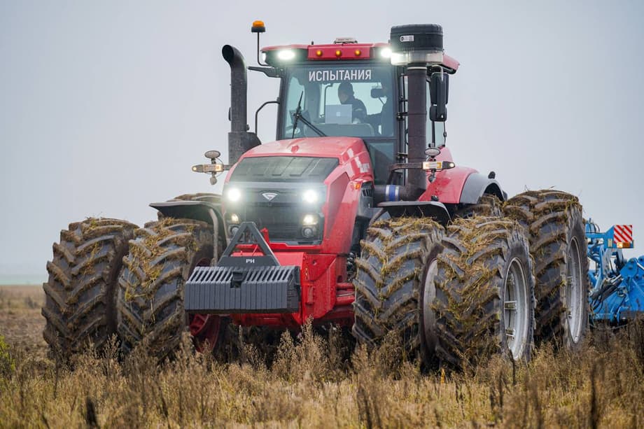 Tractor BELARUS 5425