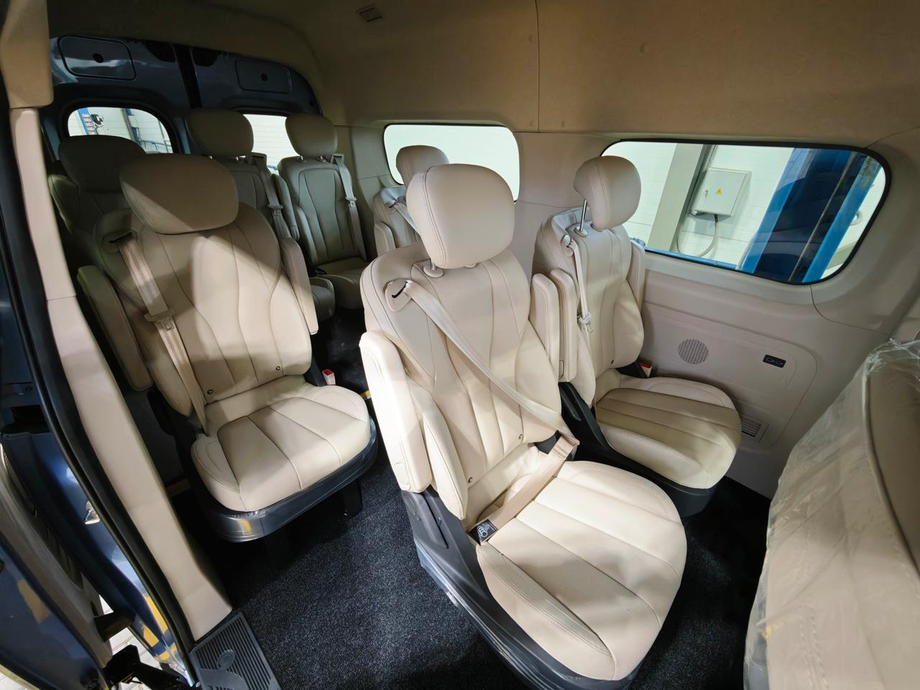 Салон микроавтобуса Kapitan-ЕНА L2H2