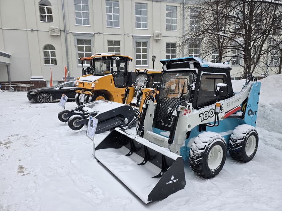 Электрический мини-погрузчик АНТ-1000Е