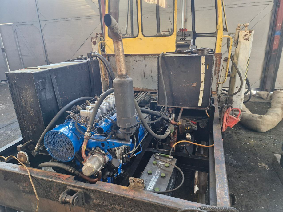 Двигатель Д-240