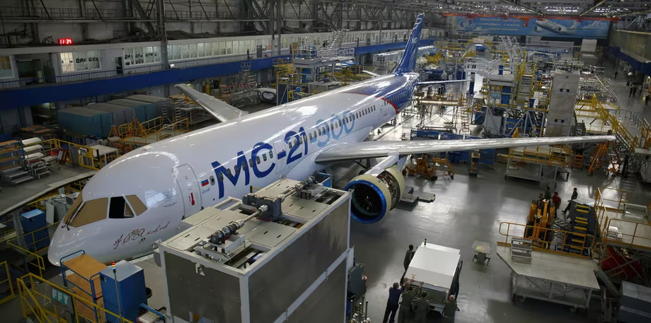 MC-21 at assembly
