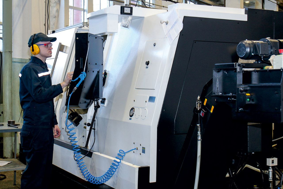 Завод «Маяк»