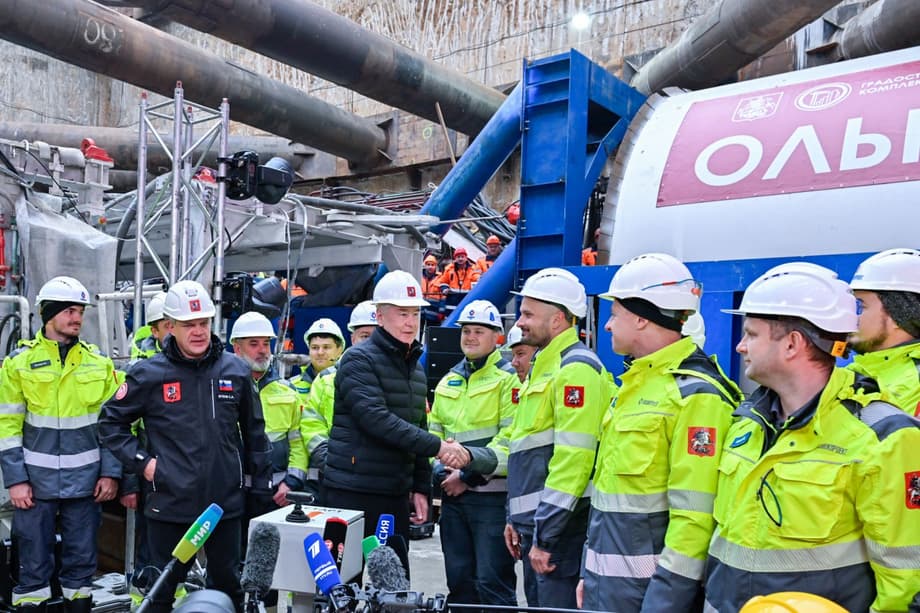 Construction of new stations of the Troitskaya metro line