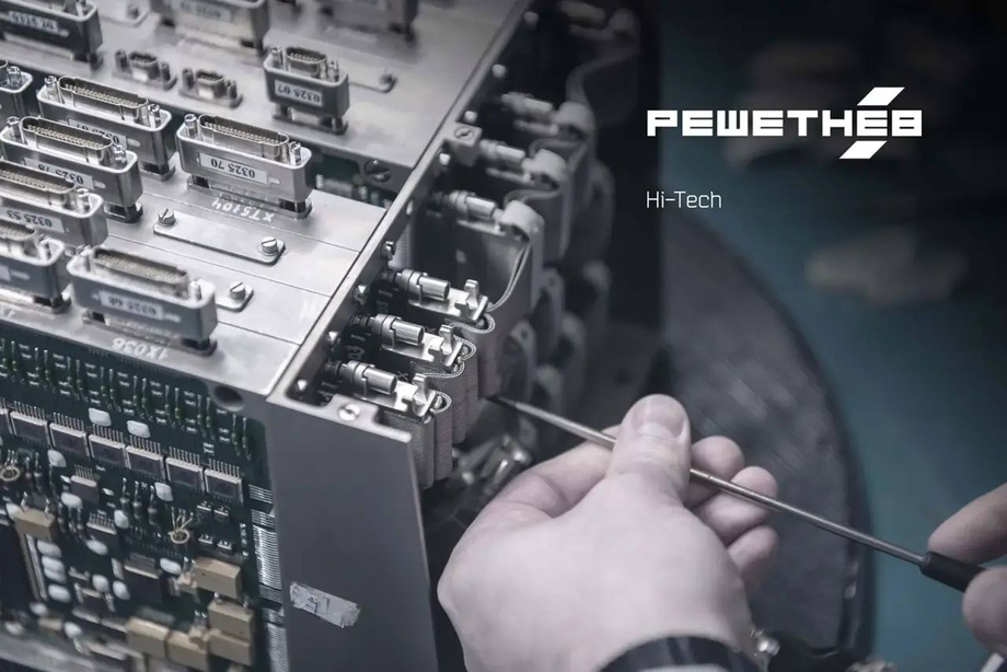 Control unit of the onboard retransmission complex of the spacecraft "Luch-5VM"