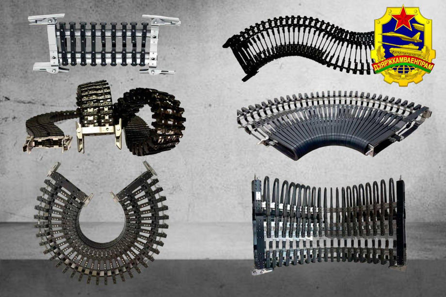 Machine gun belt feeding system