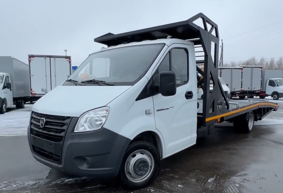 Tow truck for buggies and ATVs based on Gazelle Next