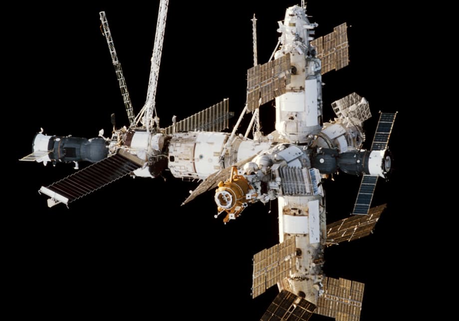 Estación orbital «Mir»