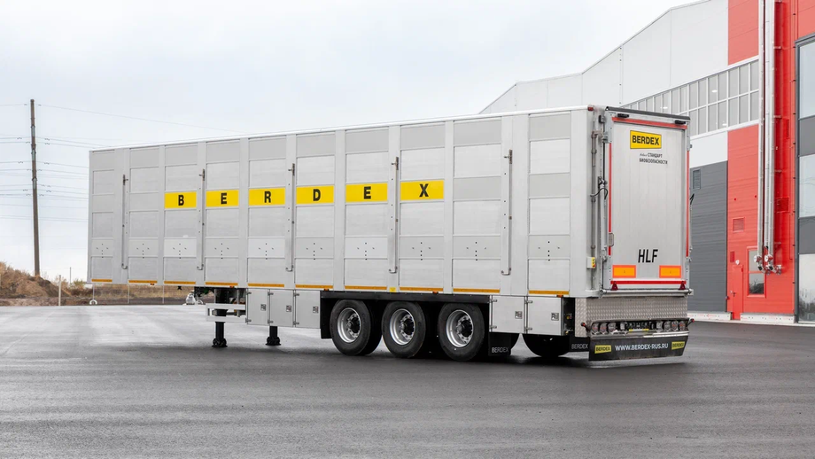 New semi-trailer from Berdex