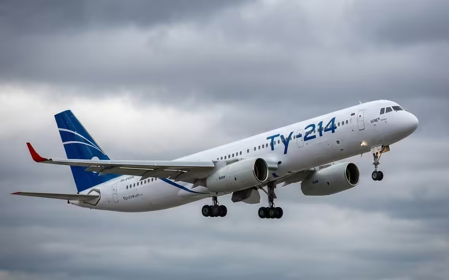 Tu-214 