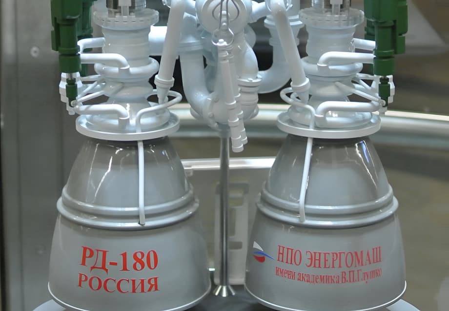 Макет РД-180
