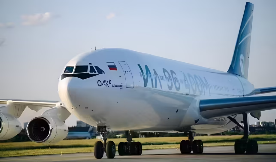 Ил-96-400М