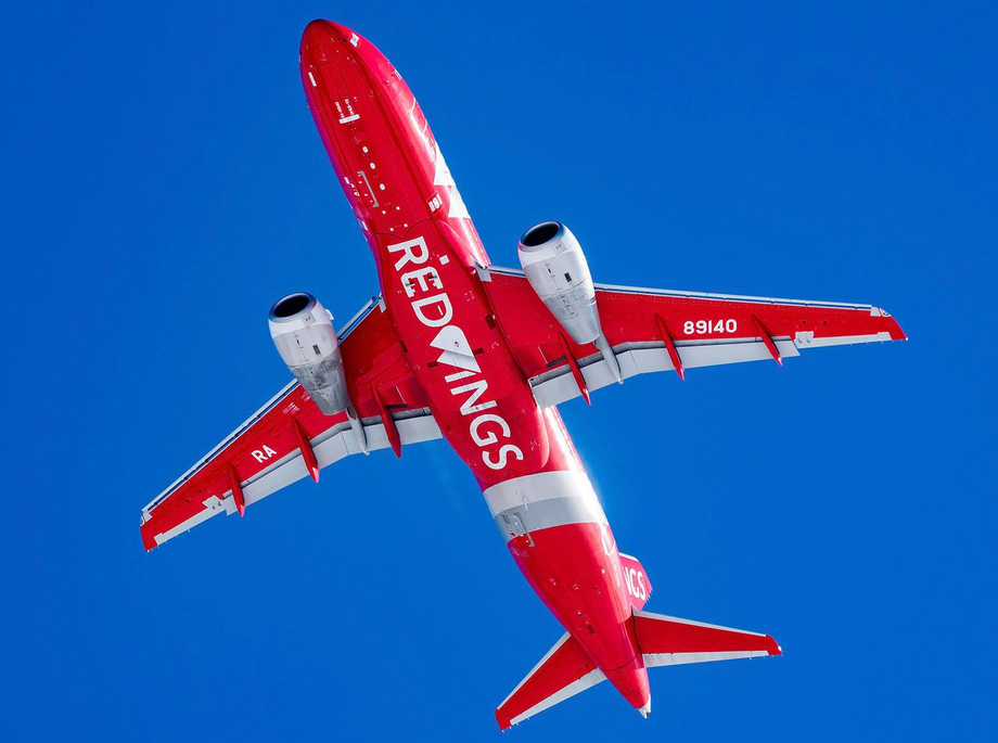 SSJ 100 авиакомпании Red Wings