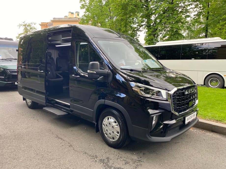Avior V90 Business