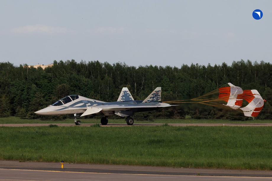  Су-57Д 