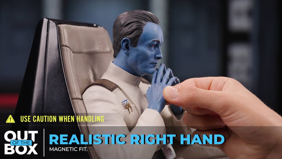 Images are copyrighted by Lucasfilm and Sideshow Collectibles